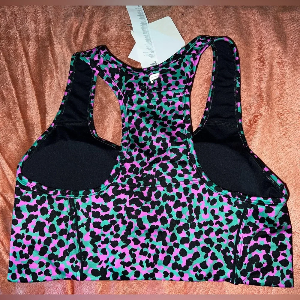 Fabletics On The Go Medium Impact Sports Bra (S) - Picture 2 of 3